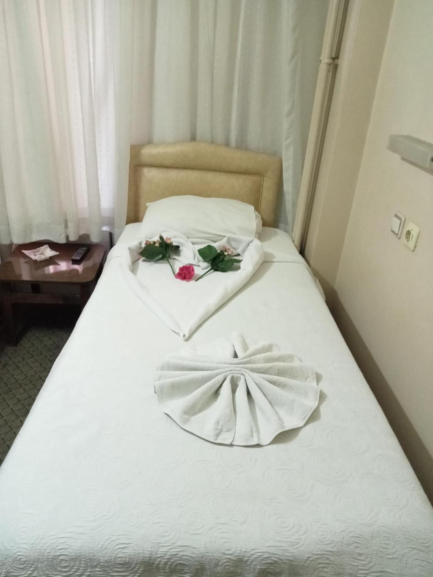 Hotel Cesmeli Bursa Bagian luar foto